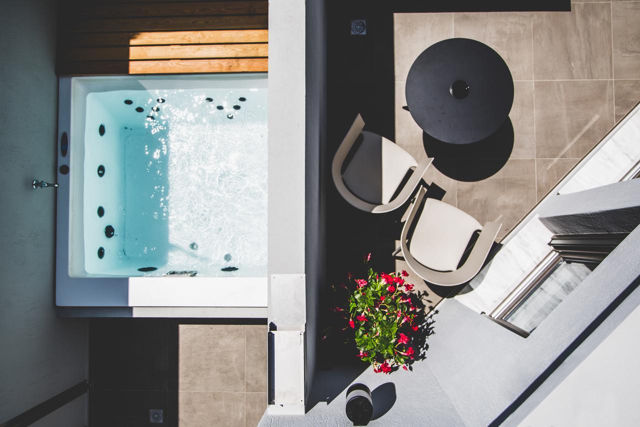 Marquise Suites - Adults Only Фіра Екстер'єр фото