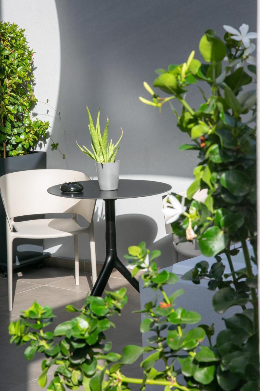 Marquise Suites - Adults Only Фіра Екстер'єр фото