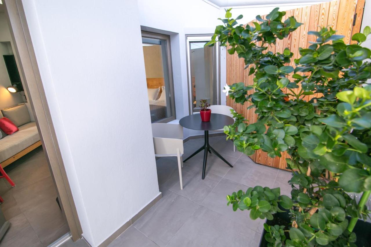 Marquise Suites - Adults Only Фіра Екстер'єр фото